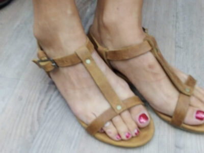 Ladies Dressy Strappy Sandals